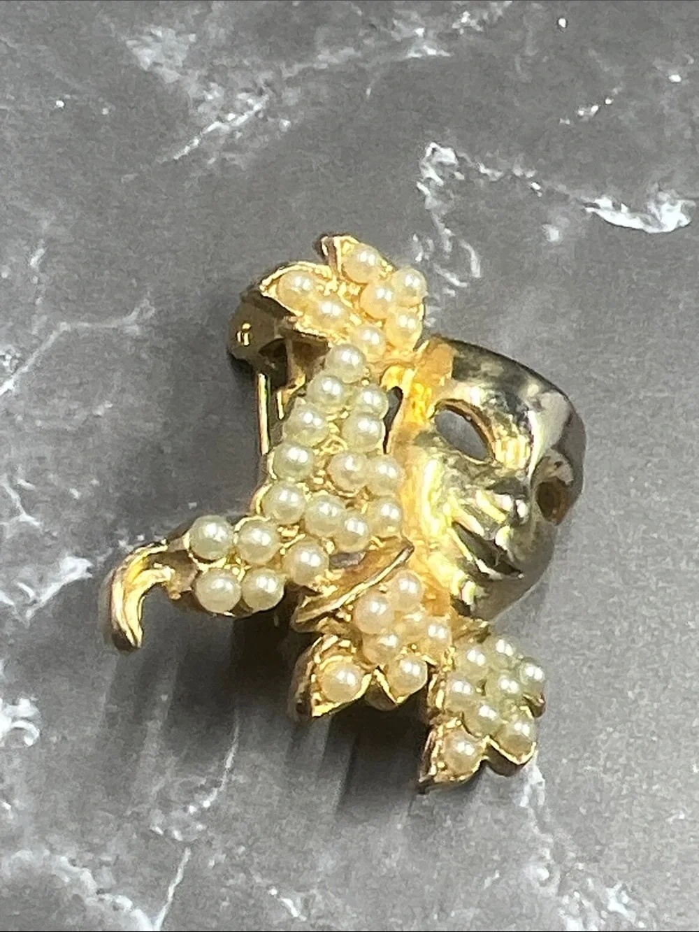 Gold Tone Pearl Harlequin Masquerade Mask Pin